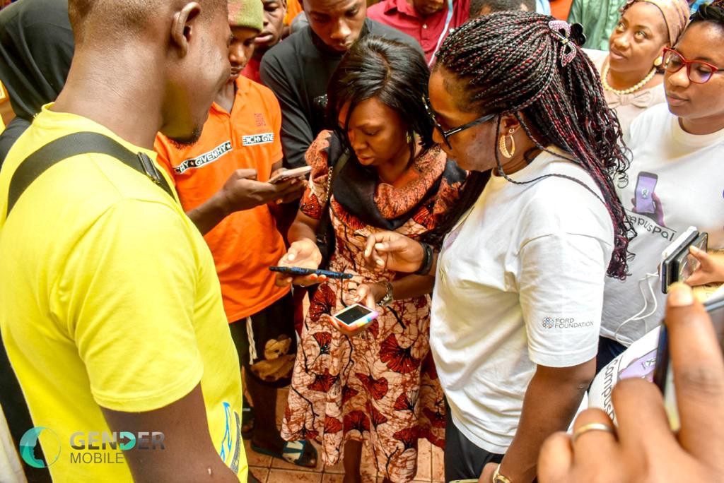 The Gender Mobile initiative team engaged with students of Kogi State University to answer their questions after deploying the Campus Pal mobile app for reporting sexual harassment cases in schools. Photo credit: Gender Mobile Initiative