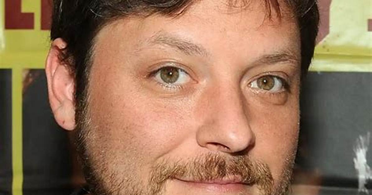 Alex Vincent Biography, Age, Family, Wife, Young, Actor, Movies, and Net Worth ·