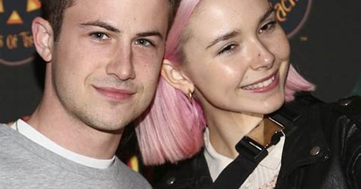 Dylan Minnette Introduces His New Girlfriend Meet