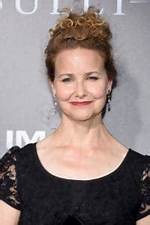 Molly Hagan Bio, Wiki, Age, Height, Husband, Actress, Movies and Net Worth